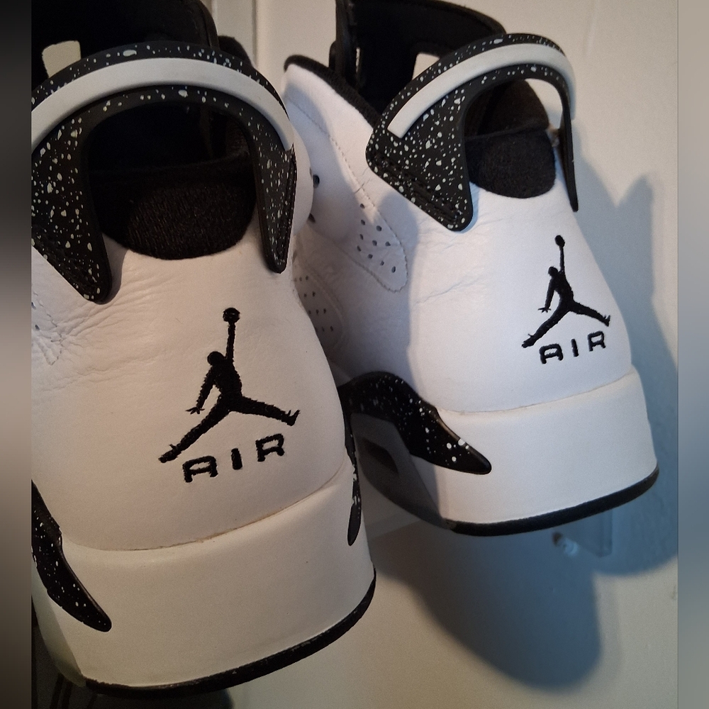 Jordan 6 Retro - Picture 3 of 6